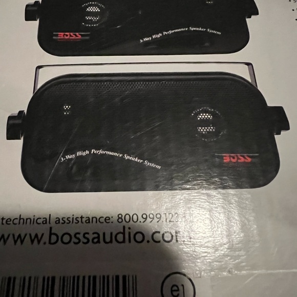 Boss Car Audio, Video & GPS Ava620 3 Way Box Speaker Systems Car